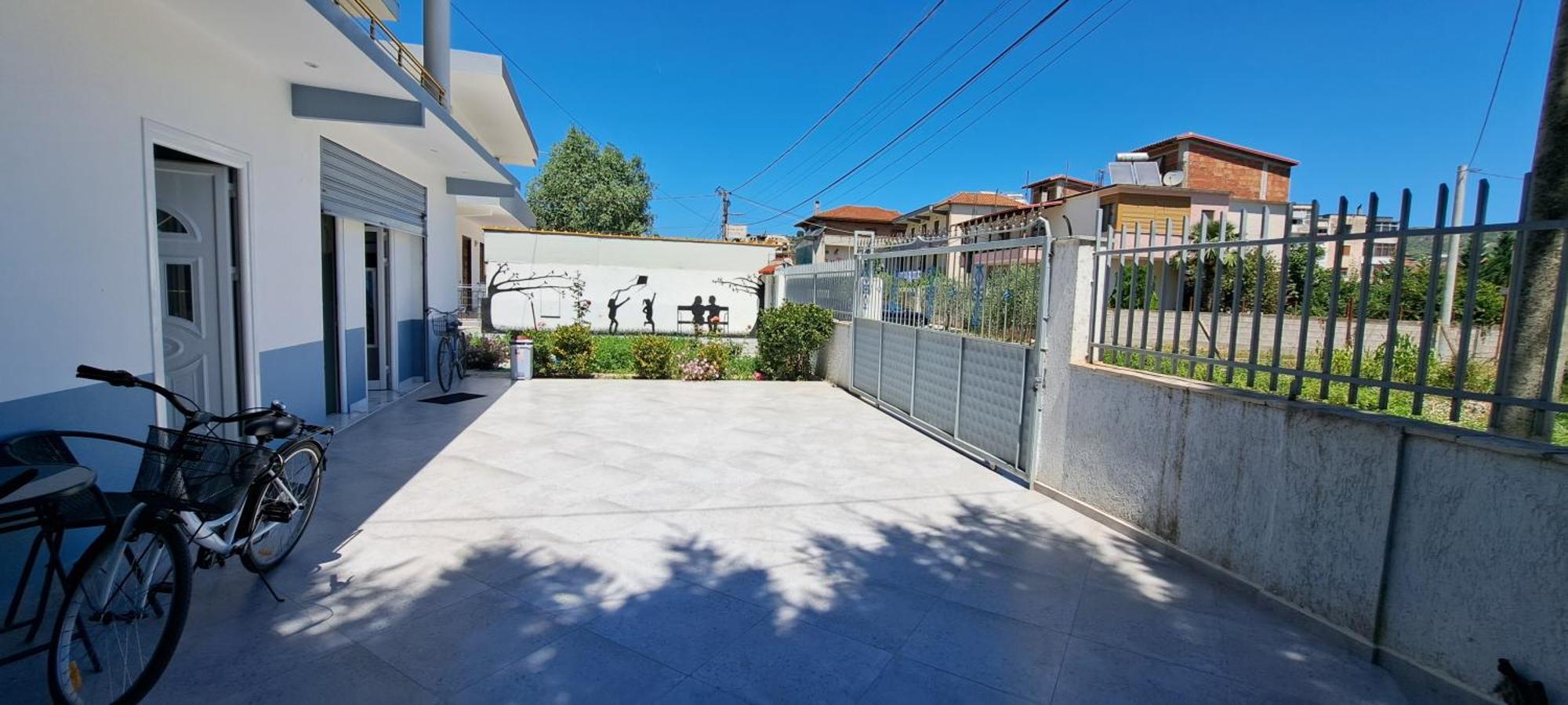 Villa Likaj Μπεράτ Εξωτερικό φωτογραφία