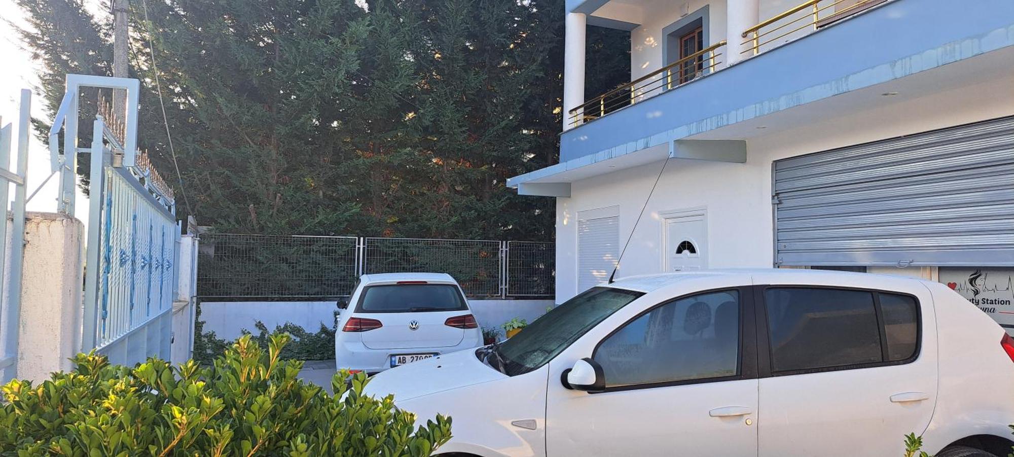 Villa Likaj Μπεράτ Εξωτερικό φωτογραφία