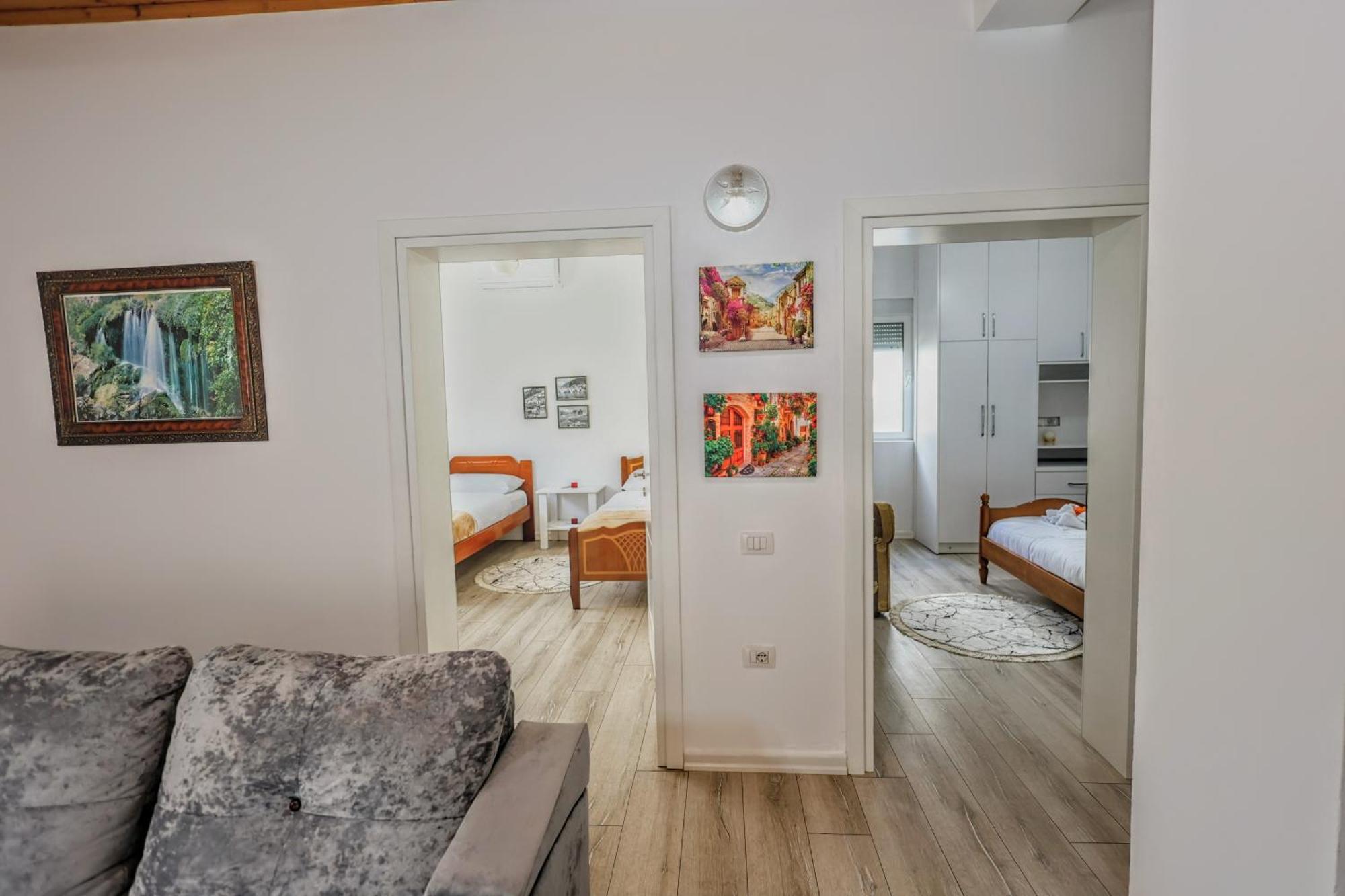 Villa Likaj Μπεράτ Εξωτερικό φωτογραφία
